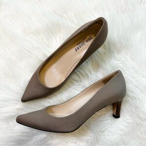 Jon Josef Made‎ in Spain Women's Tan Brown Pumps Heels size 6.5